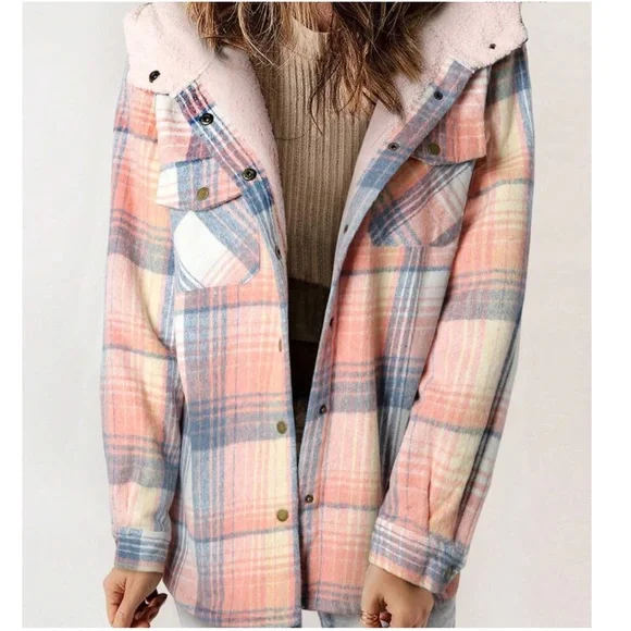 Cozy Plaid Print Teddy Lined Button Jacket Shacket - Picture 2 of 11